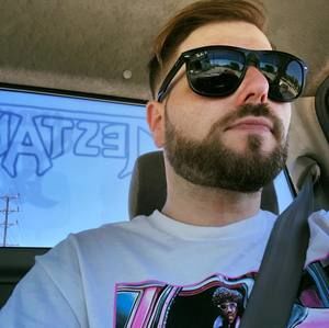 Meet your Posher, Lanny